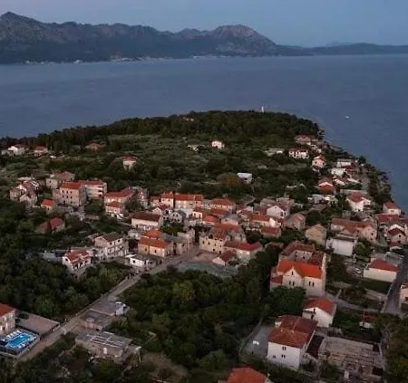 Stipe Hvar