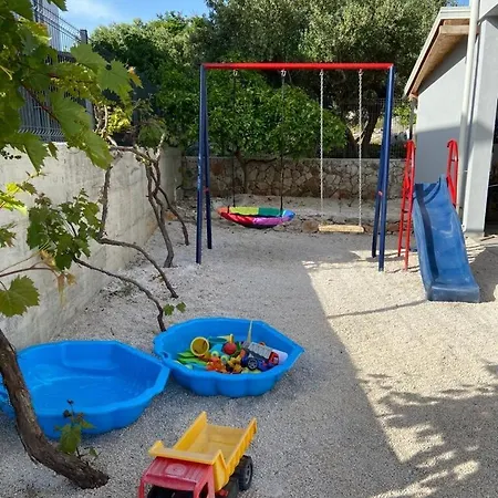 Stipe Hvar Vila